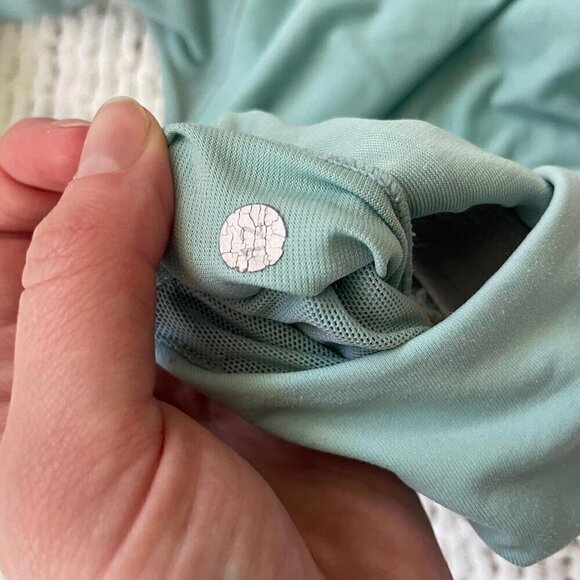 Lululemon Women's Blue Crossback Sports Bra - Size 12 - Picture 2 of 3